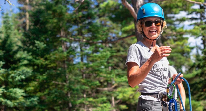 outdoor rock climbing class for adults